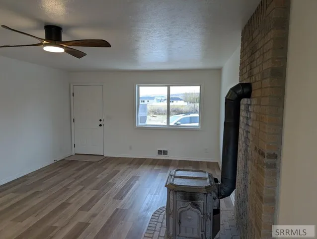 $350,500 | 4822 South Streeter Avenue, Ammon, ID 83406