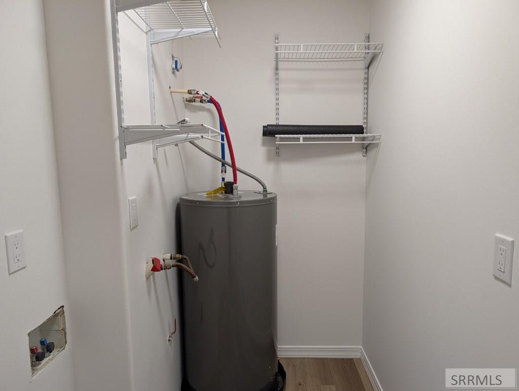 4822 South Streeter Avenue Ammon, ID 83406 - Photo 8 of 44