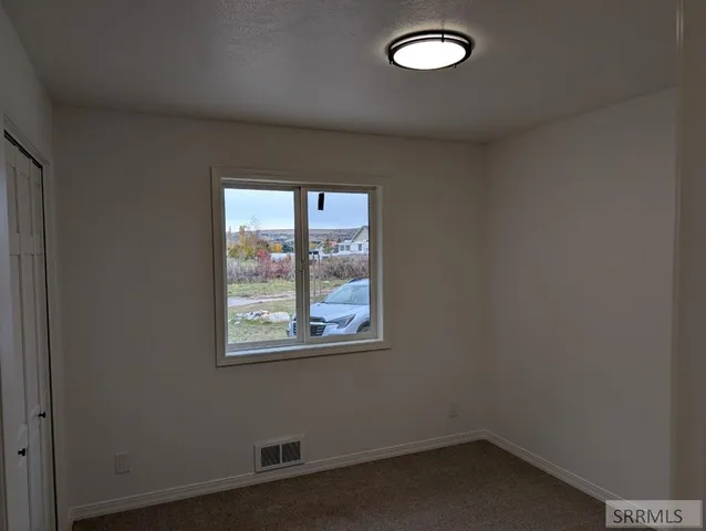 $350,500 | 4822 South Streeter Avenue, Ammon, ID 83406