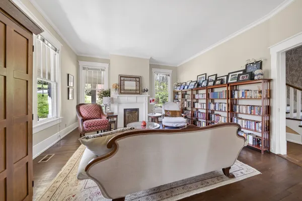 $599,000 | 702 Washington Avenue, Mount Pleasant, TN 38474