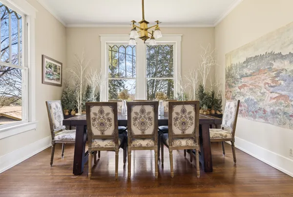 $599,000 | 702 Washington Avenue, Mount Pleasant, TN 38474