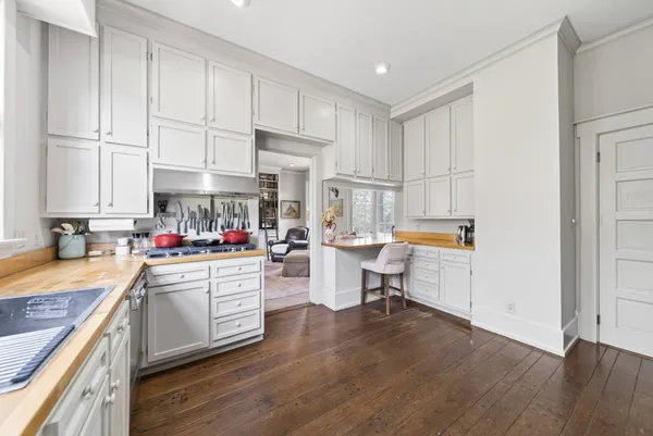$599,000 | 702 Washington Avenue, Mount Pleasant, TN 38474