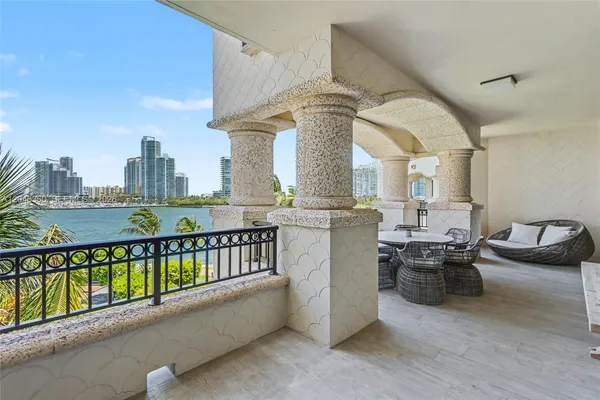 $12,200,000 | 7042 Fisher Island Drive, Unit 7042, Miami Beach, FL 33109