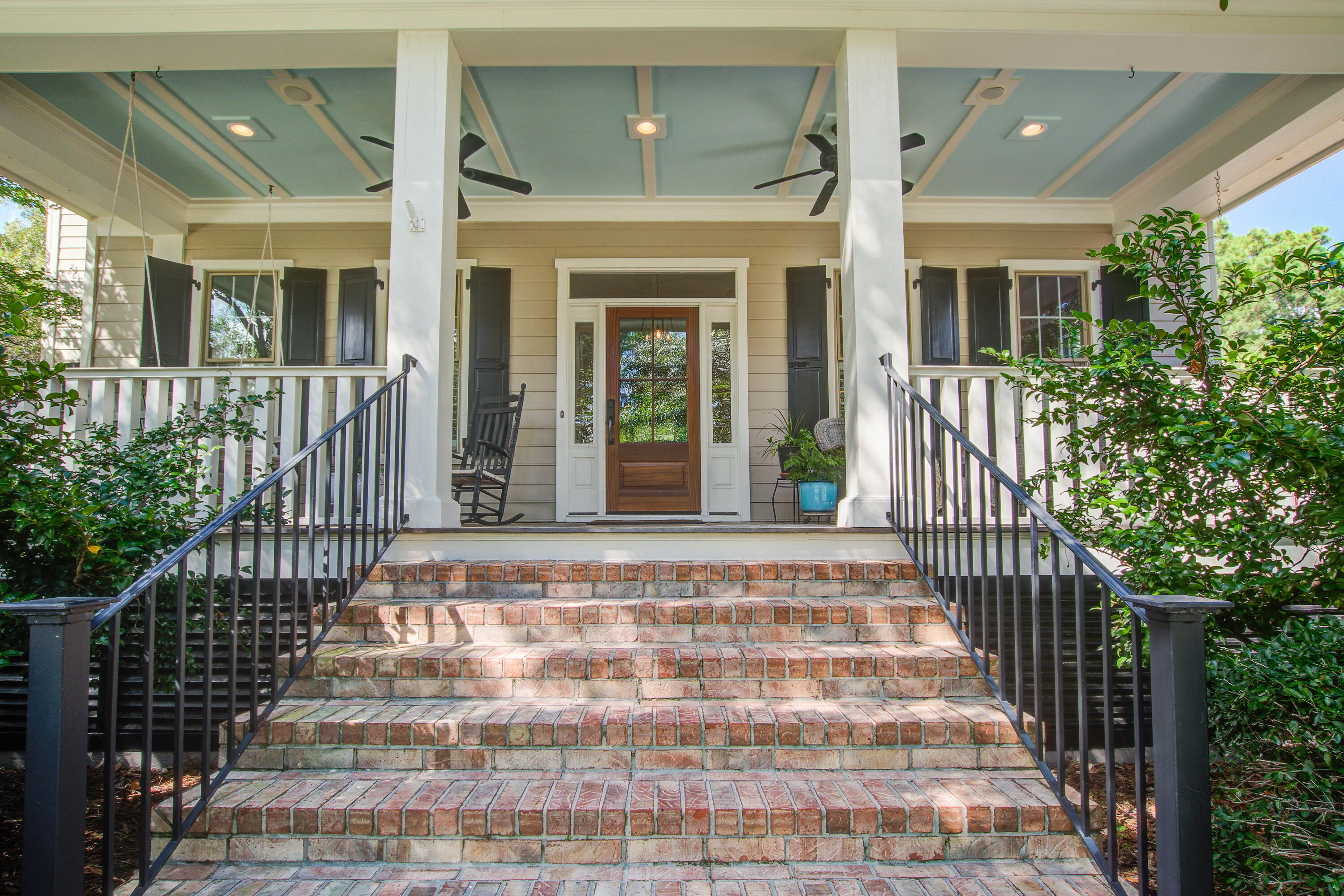364 Evian Way Mount Pleasant, SC 29464 - Photo 35 of 46 Front Porch