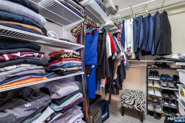 $649,900 | 127 Stratford Drive, Unit 1028, Nutley, NJ 07110