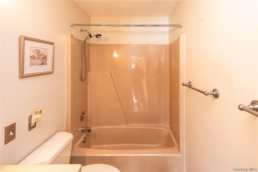 113 Village Road, Unit B Yorktown Heights, NY 10598 - Photo 17 of 25