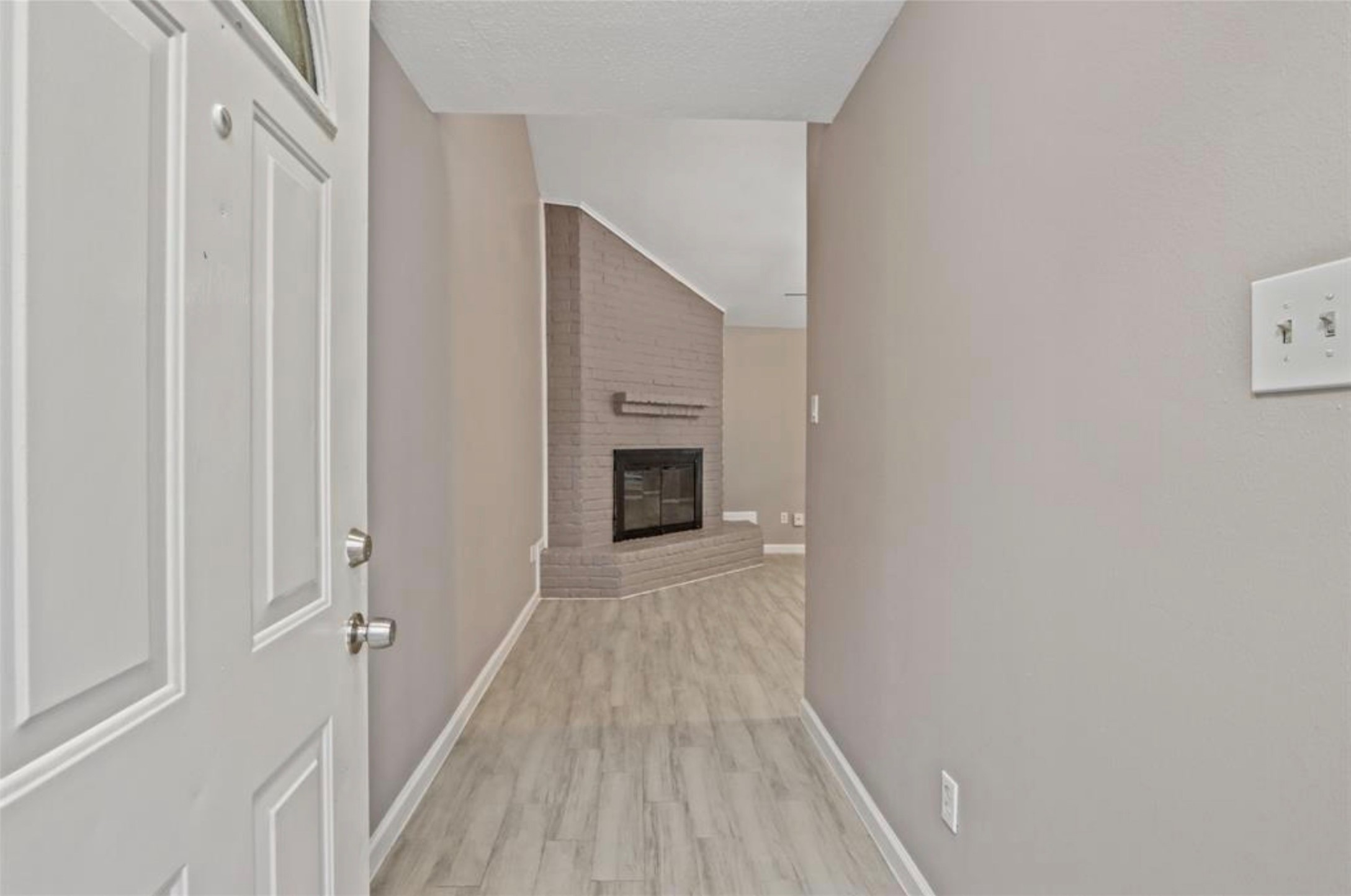 6903 White Tail Drive Spring, TX 77379 - Photo 4 of 32