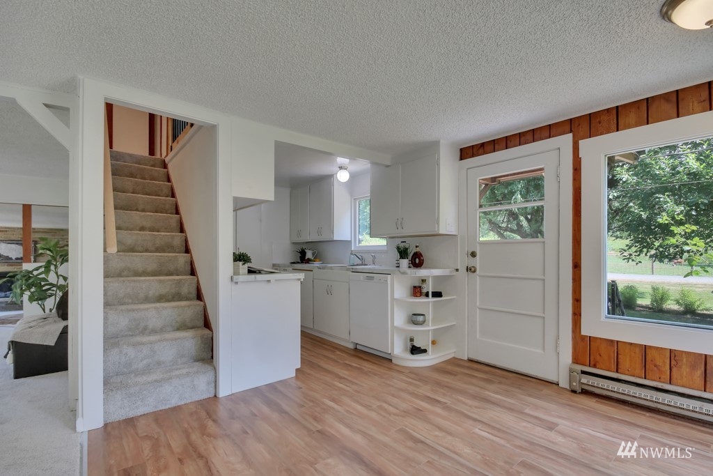 14206 Maple Road Southeast Port Orchard, WA 98367 - Photo 17 of 40 Gallery Image 17