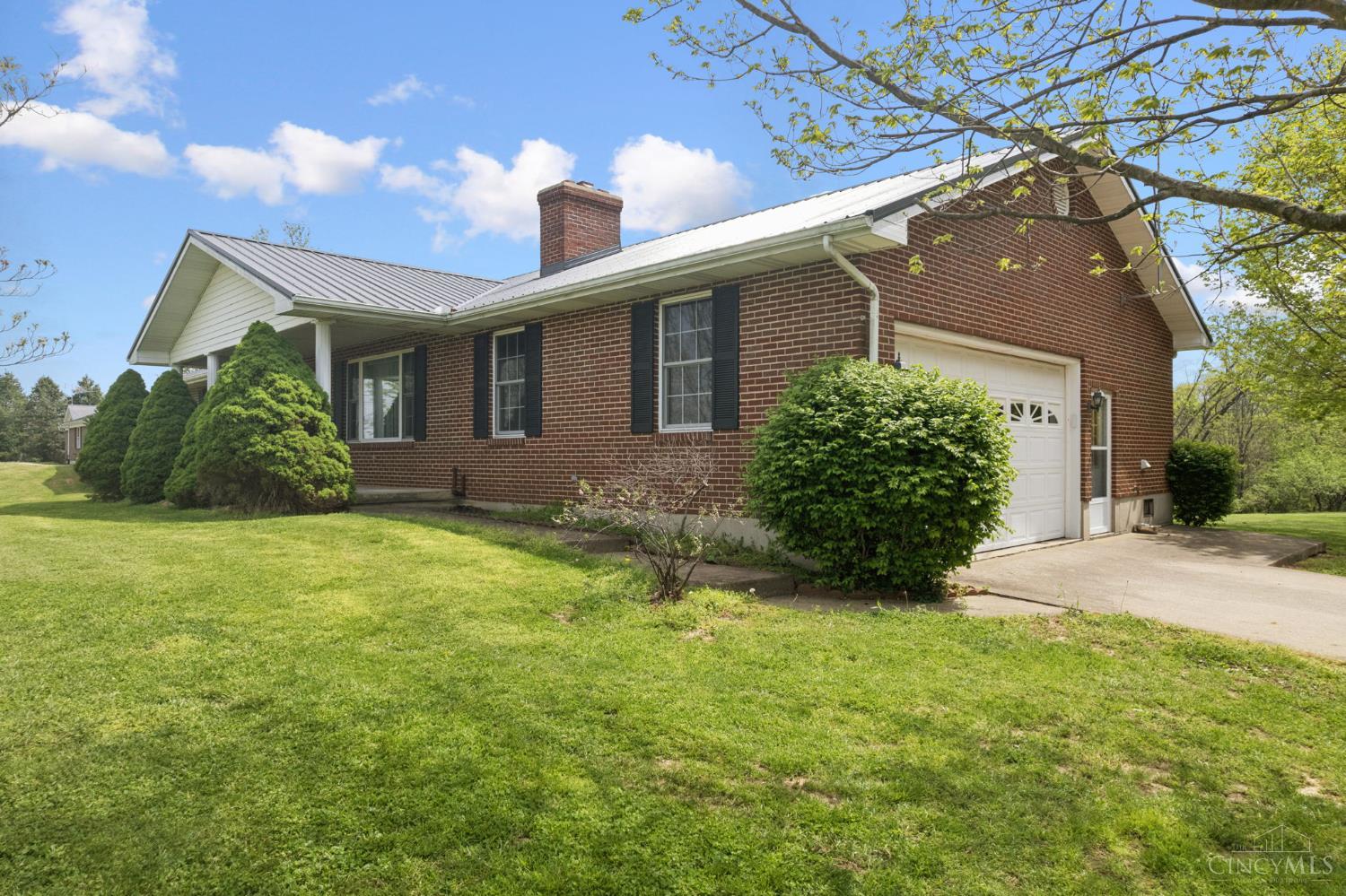 7598 Oak Grove Road Georgetown, OH 45121 - Photo 5 of 28