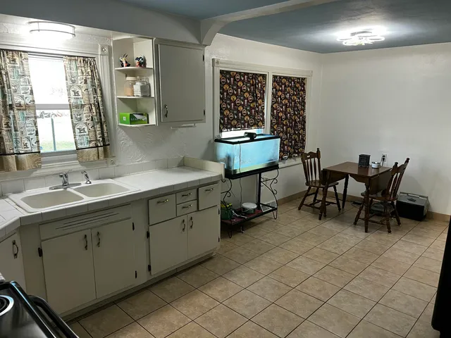 $299,999 | 14233 South 1050th Street West, Wanatah, IN 46390