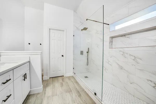 $2,100 | 12158 Bowsman Drive, Tomball, TX 77377