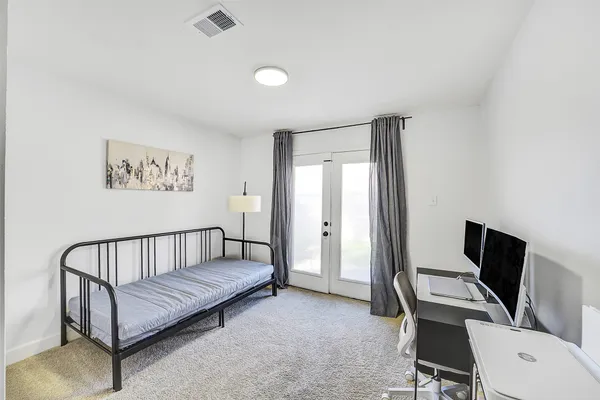 $2,100 | 12158 Bowsman Drive, Tomball, TX 77377
