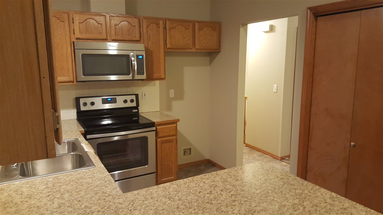12715 North Ruby Road Spokane, WA 99218 - Photo 6 of 11