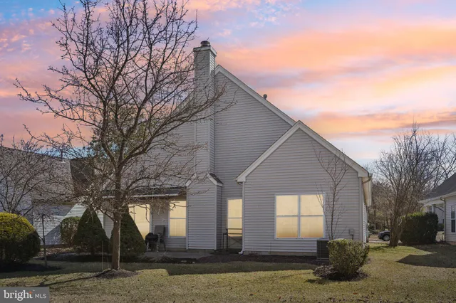 $525,000 | 25 Cardinal Flower Lane, West Windsor, NJ 08550