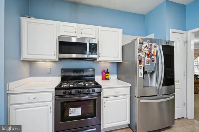 $525,000 | 25 Cardinal Flower Lane, West Windsor, NJ 08550