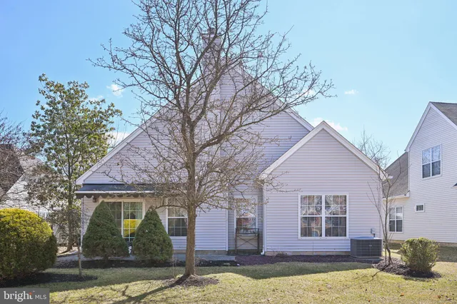 $525,000 | 25 Cardinal Flower Lane, West Windsor, NJ 08550