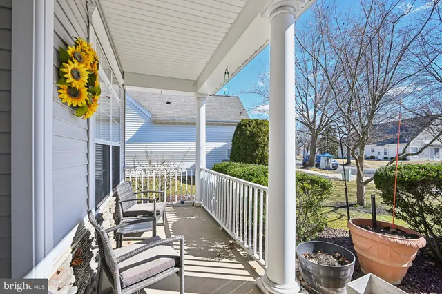 $525,000 | 25 Cardinal Flower Lane, West Windsor, NJ 08550