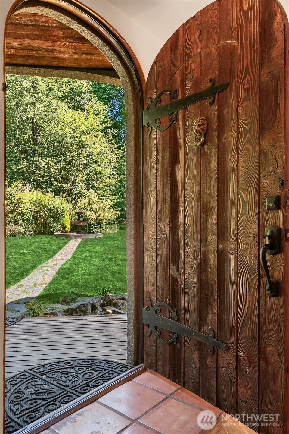 24917 Dockton Road Southwest Vashon, WA 98070 - Photo 7 of 37