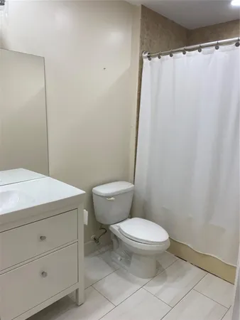 $2,750 | 6300 Landings Way, Tamarac, FL 33321