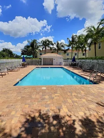 $2,750 | 6300 Landings Way, Tamarac, FL 33321