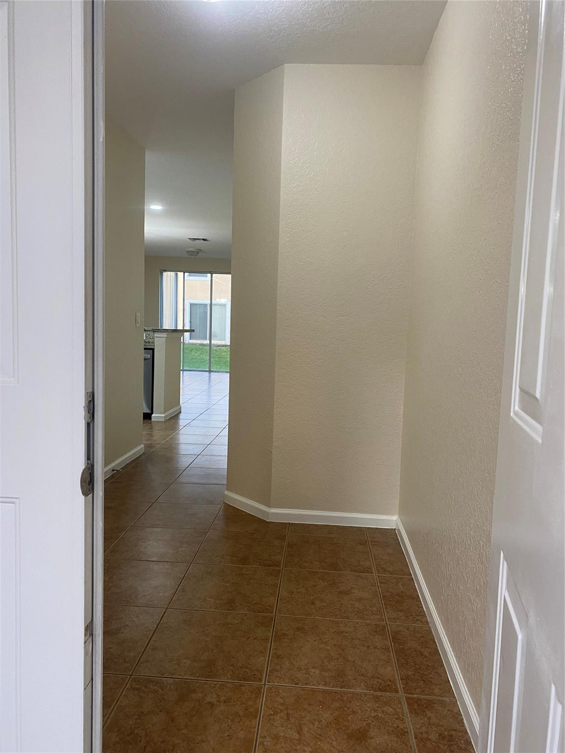 6300 Landings Way Tamarac, FL 33321 - Photo 8 of 24 Photo 8