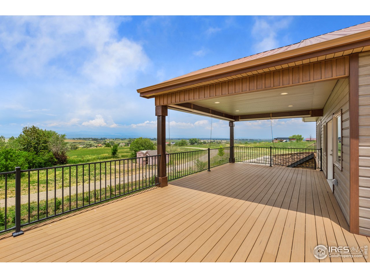 17622 County Road 1 Berthoud, CO 80513 - Photo 6 of 40