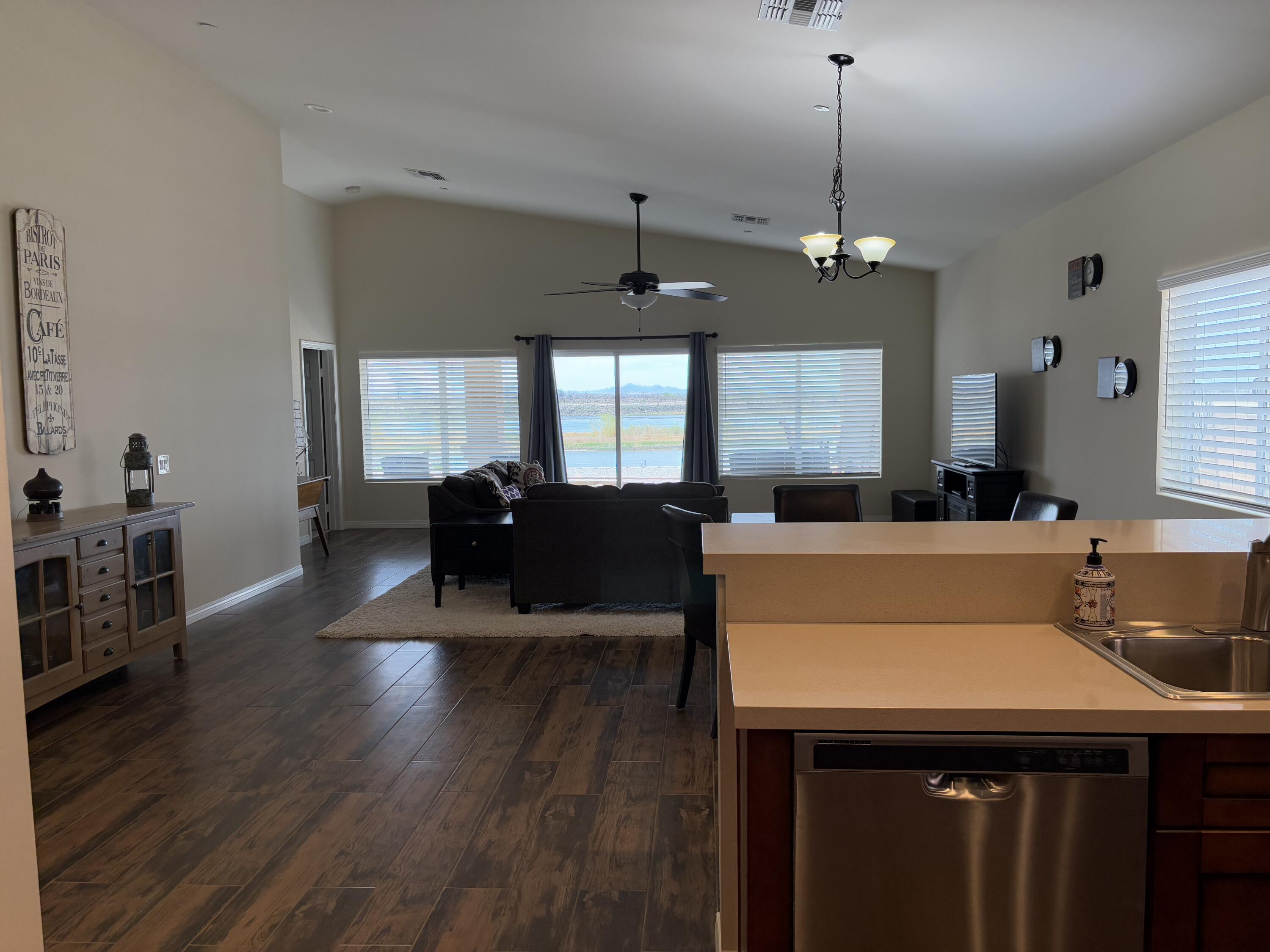 2674 Colorado River Road Blythe, CA 92225 - Photo 29 of 73 IMG_4309