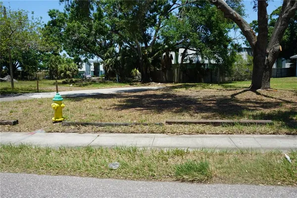 $275,000 | 0 74th Avenue North, St. Petersburg, FL 33702