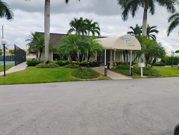 $1,950 | 1661 Northwest 20th Avenue, Unit A1, Delray Beach, FL 33445