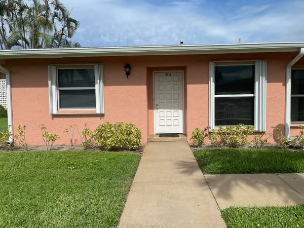 $1,950 | 1661 Northwest 20th Avenue, Unit A1, Delray Beach, FL 33445