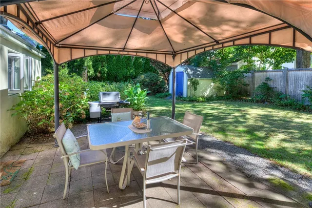 $459,000 | 47 Wake Robin Trail, Narragansett, RI 02874