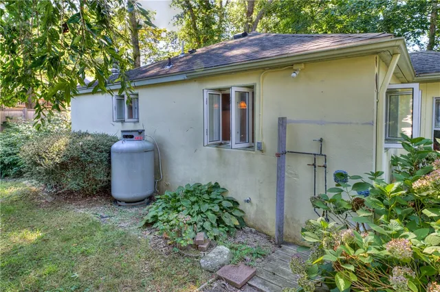 $459,000 | 47 Wake Robin Trail, Narragansett, RI 02874