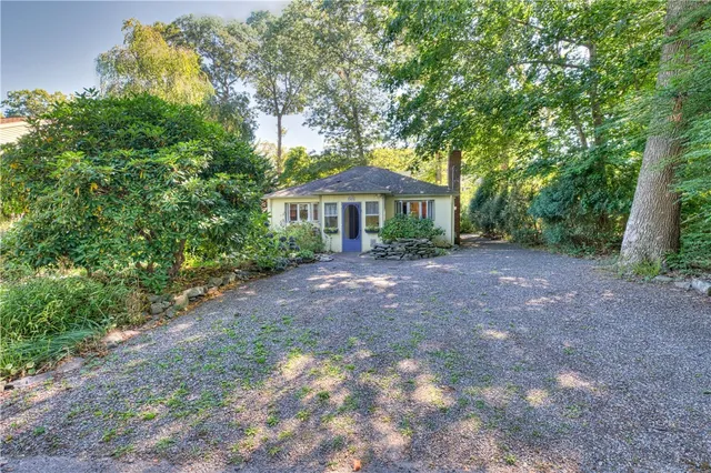 $459,000 | 47 Wake Robin Trail, Narragansett, RI 02874