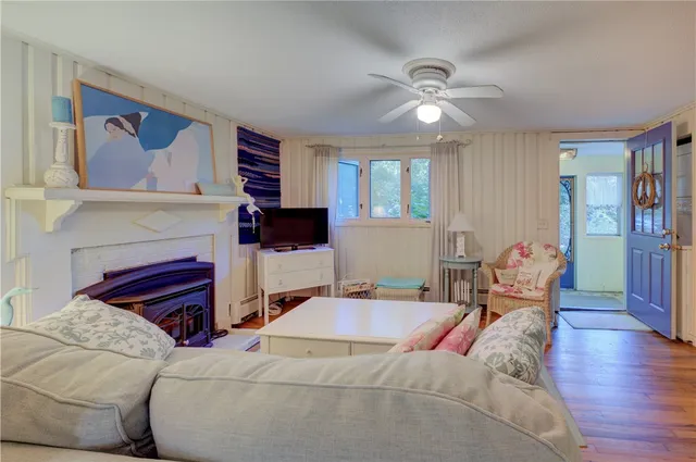 $459,000 | 47 Wake Robin Trail, Narragansett, RI 02874