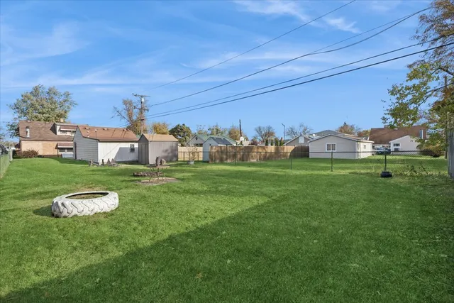 $275,000 | 7841 44th Street, Lyons, IL 60534