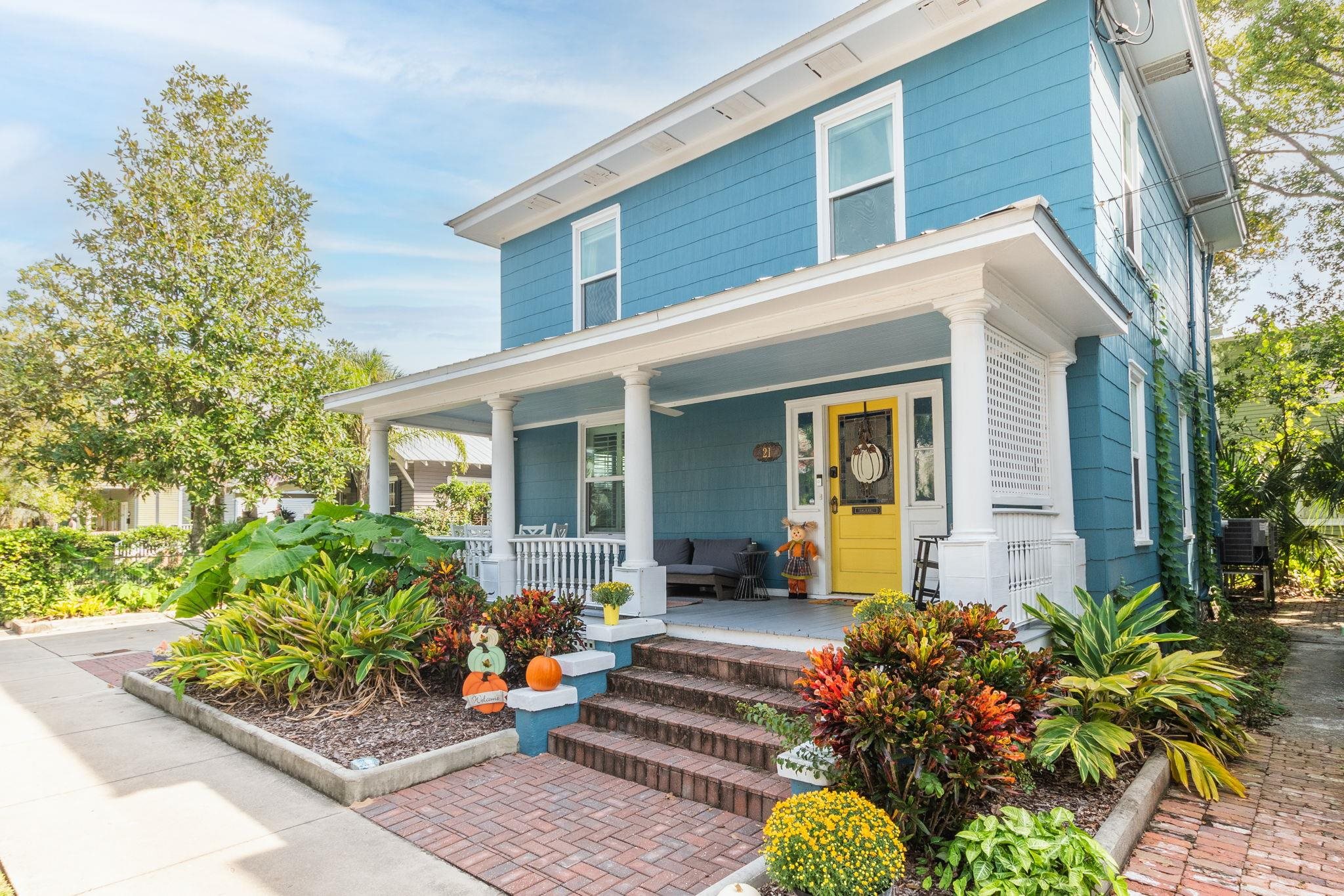 21 Saragossa Street St. Augustine, FL 32084 - Photo 6 of 66 Traditional style home featuring a porch