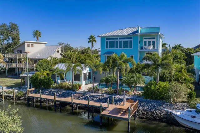 $1,995,000 | 125 Burns Road, Terra Ceia, FL 34250