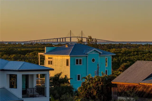 $1,995,000 | 125 Burns Road, Terra Ceia, FL 34250