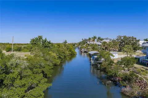 $1,995,000 | 125 Burns Road, Terra Ceia, FL 34250
