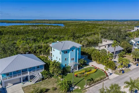 $1,995,000 | 125 Burns Road, Terra Ceia, FL 34250