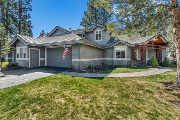 $995,000 | 19449 Ironwood Circle, Bend, OR 97702