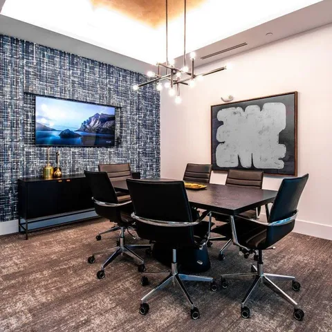 $2,450 | 3645 Northwest 36th Street, Unit 515, Miami, FL 33142