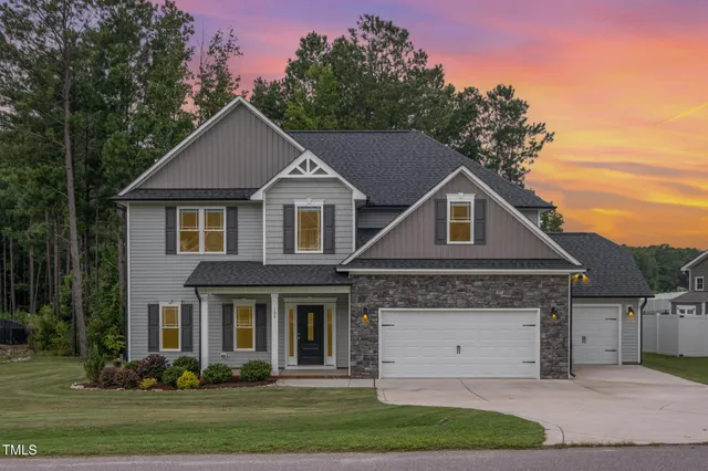 $562,900 | 104 Buckhaven Court, Apex, NC 27502