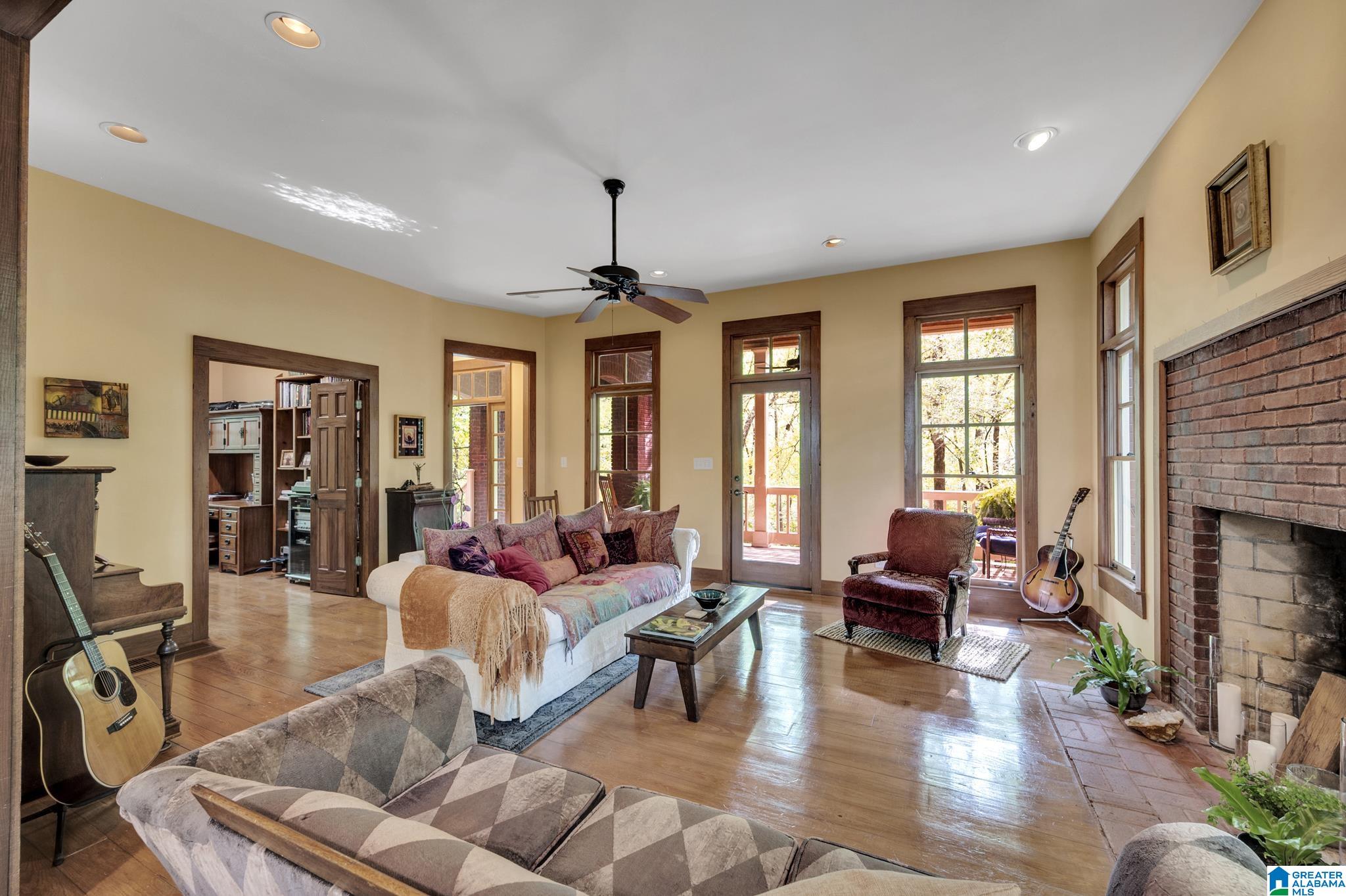 84 Oak Circle Hayden, AL 35079 - Photo 14 of 47
