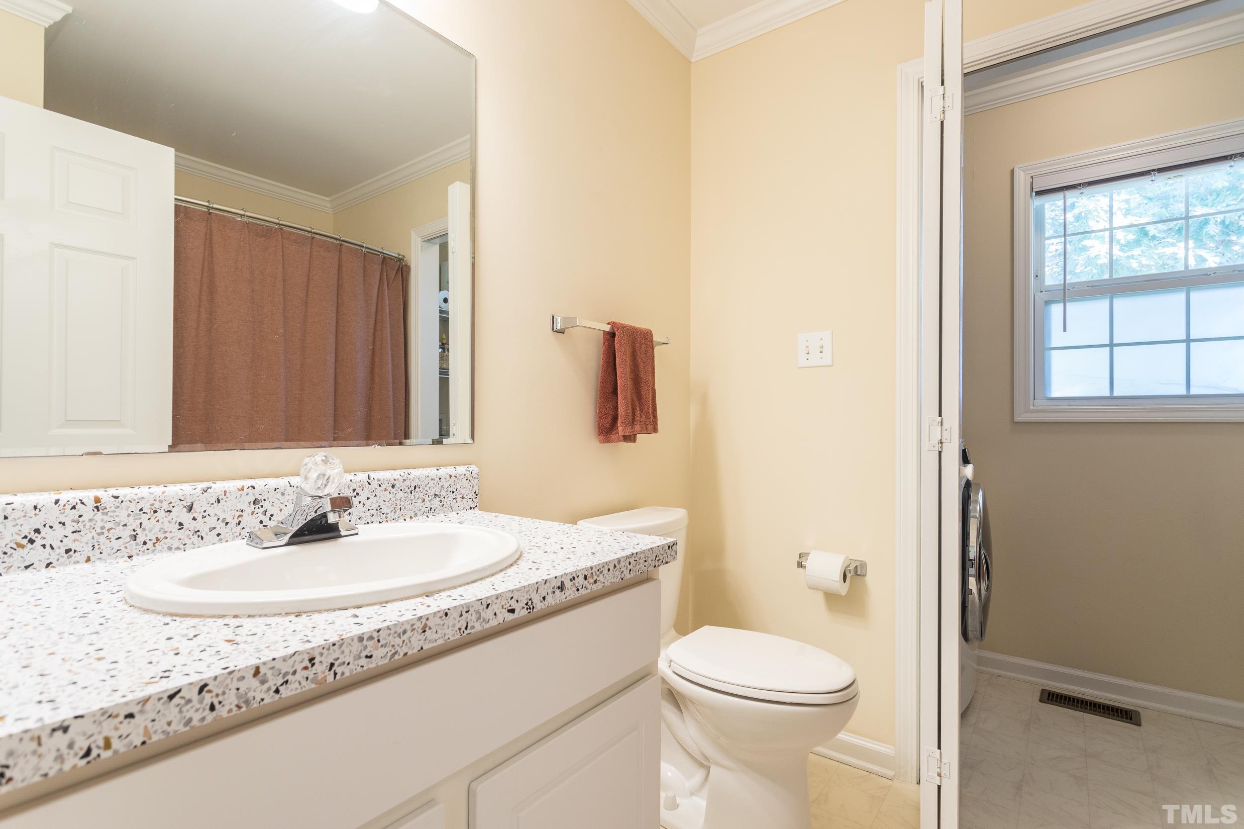 109 Fieldspring Lane Raleigh, NC 27606 - Photo 14 of 20