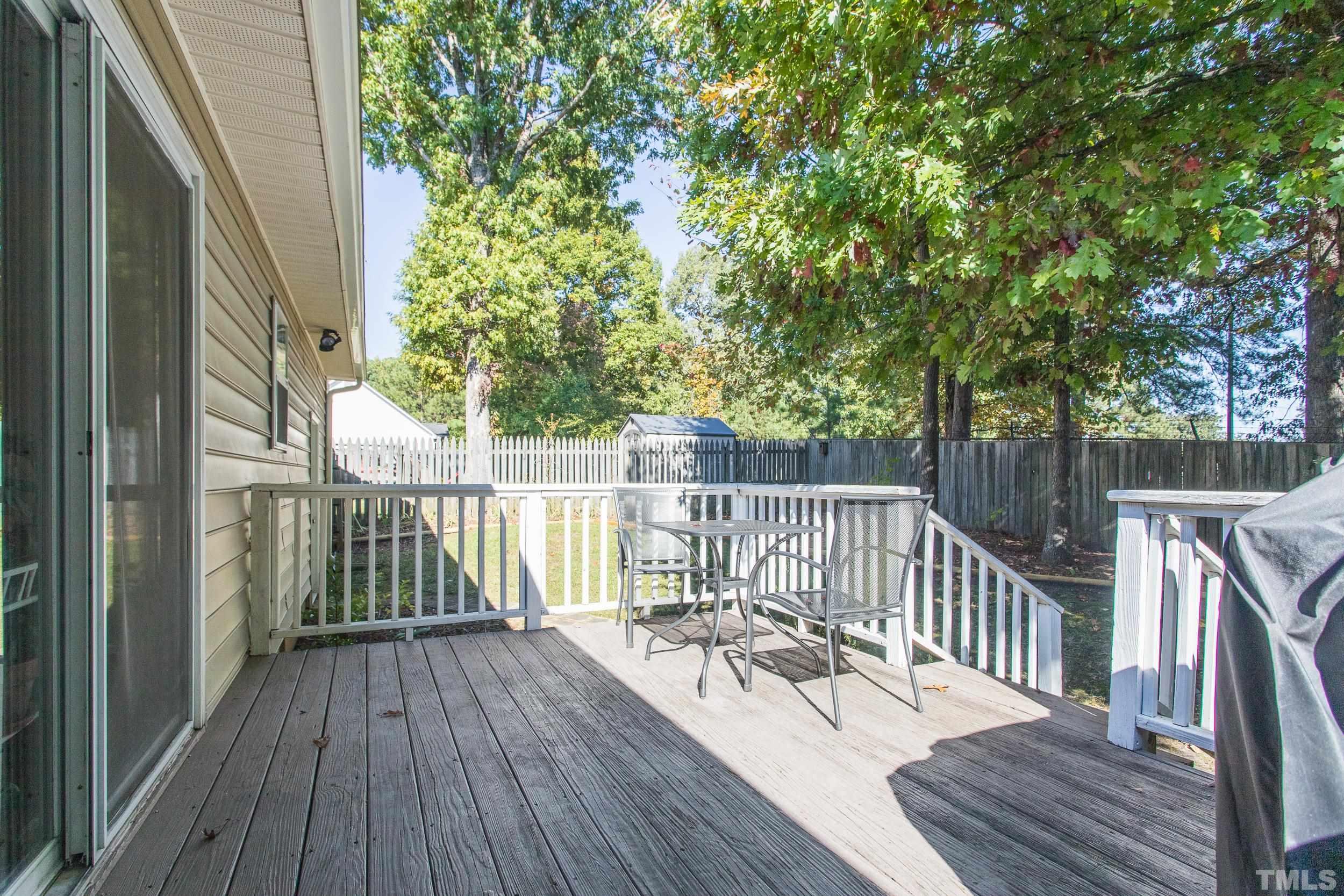 109 Fieldspring Lane Raleigh, NC 27606 - Photo 17 of 20