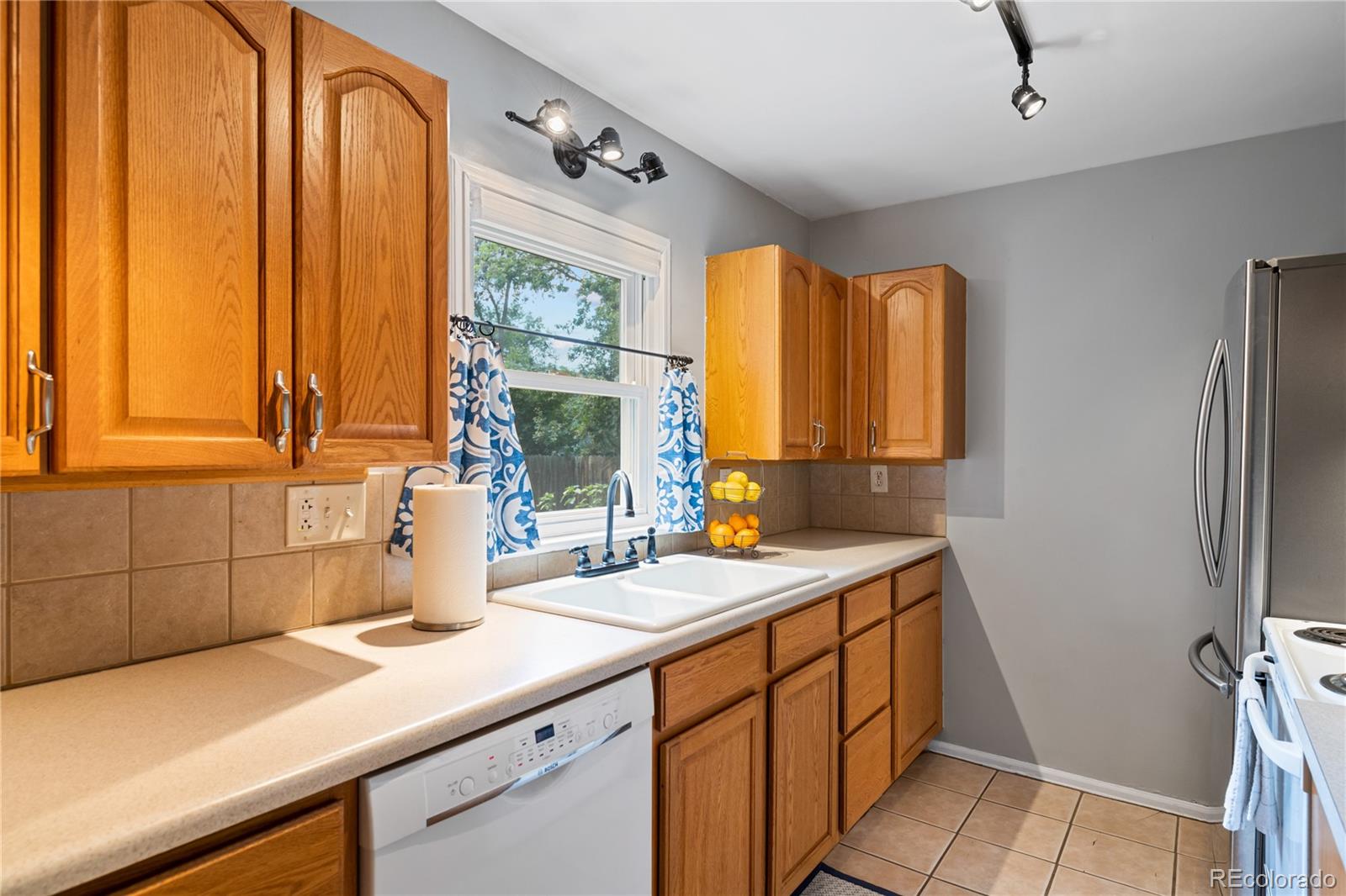 3445 Otis Street Wheat Ridge, CO 80033 - Photo 13 of 28 Gallery Image 13