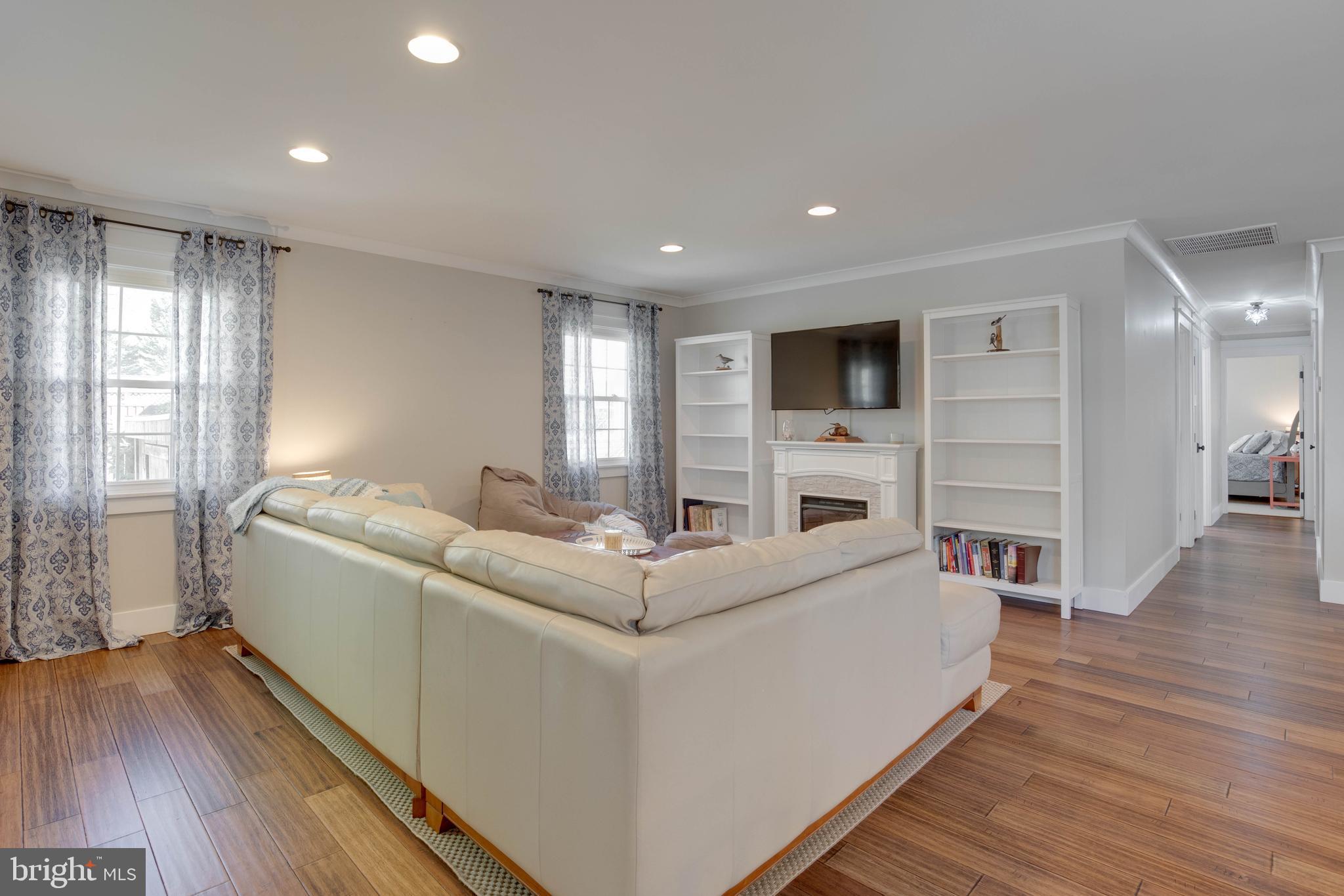 1717 Tarleton Way Crofton, MD 21114 - Photo 13 of 45 Gallery Image 13