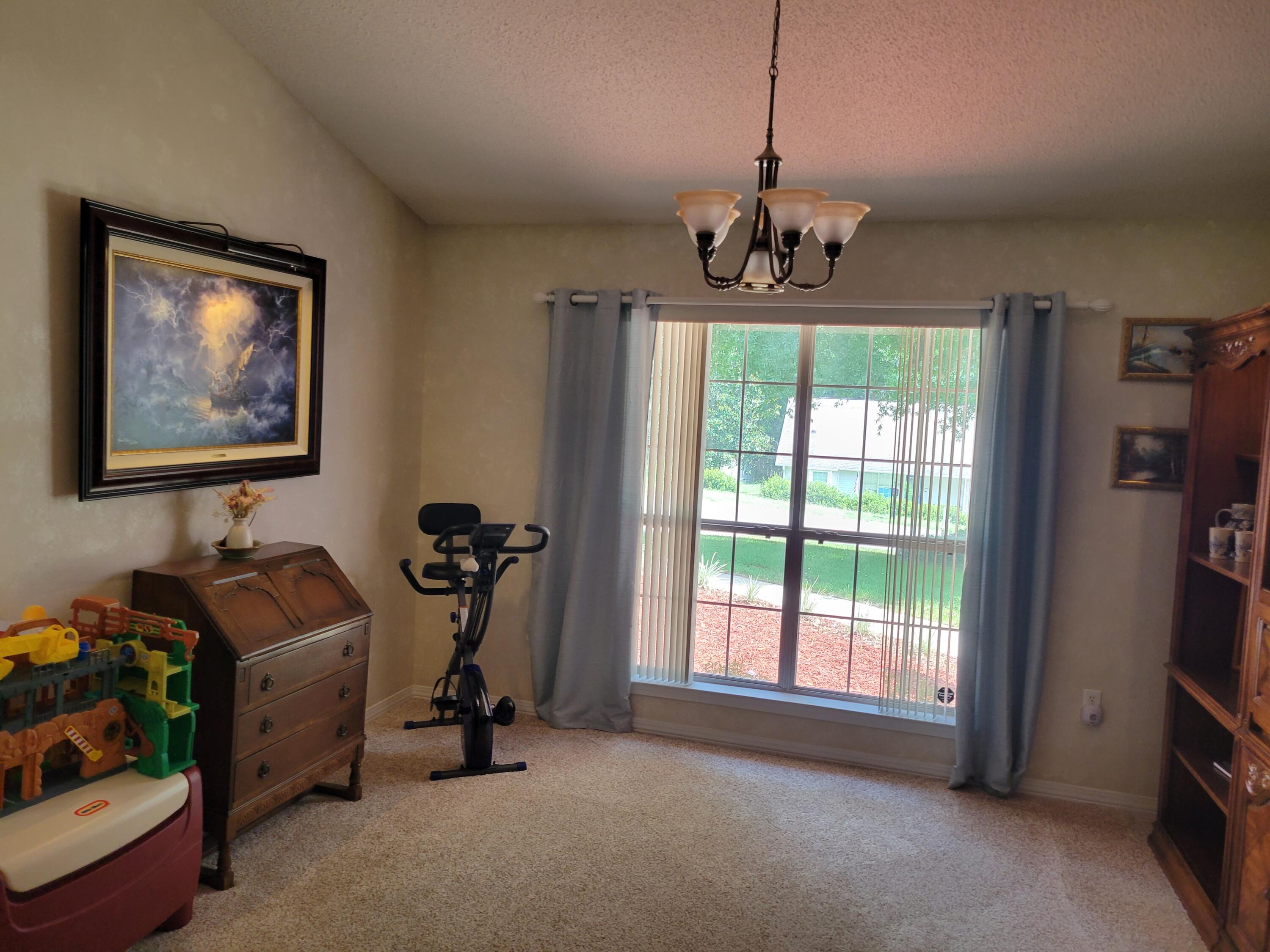 381 John King Road Crestview, FL 32539 - Photo 9 of 34 Dining