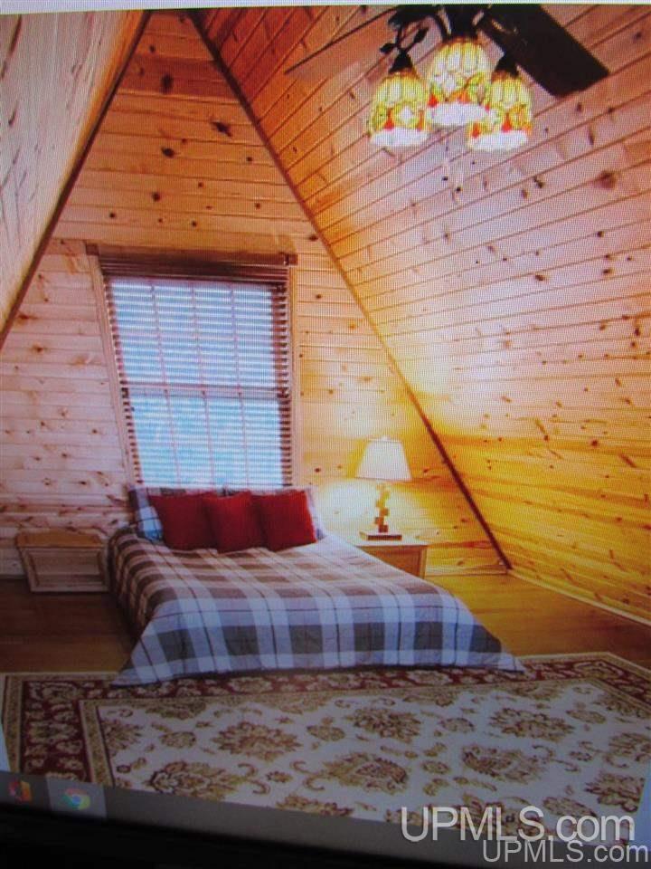 20563 Point Abbaye Road Lanse, MI 49946 - Photo 14 of 33